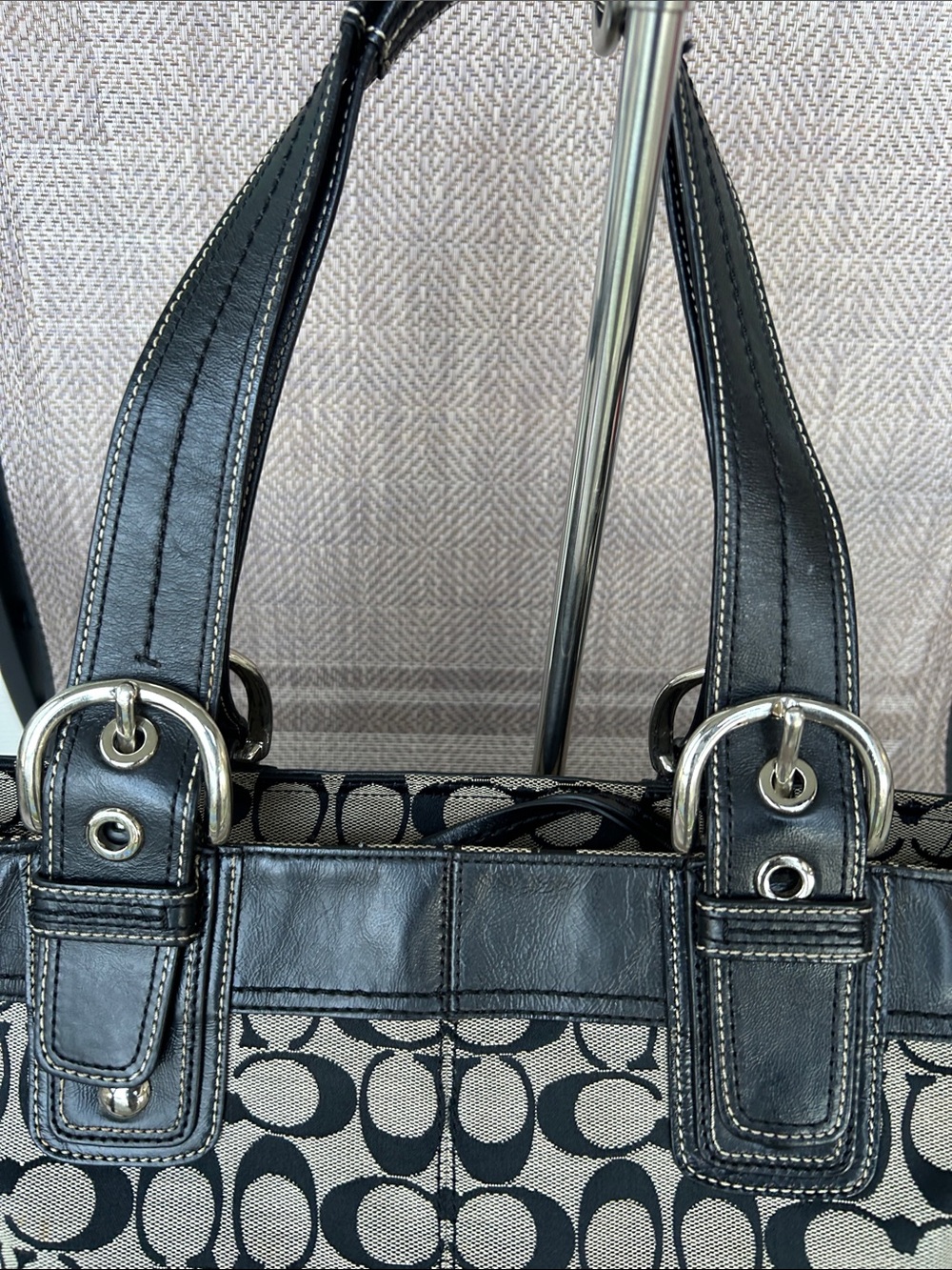 Coach F13742 Soho Black Pleated Leather Trim Signature Canvas Shoulder Bag. - Picture 7 of 16